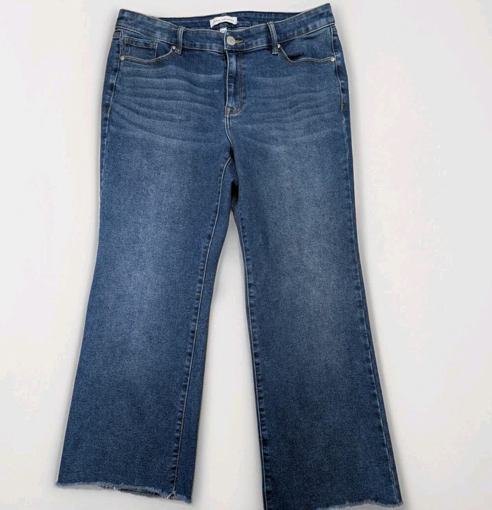 Lane Bryant Flex Magic Mid Rise Cropped Jeans Raw Hem 16 Curvy Chic Normcore